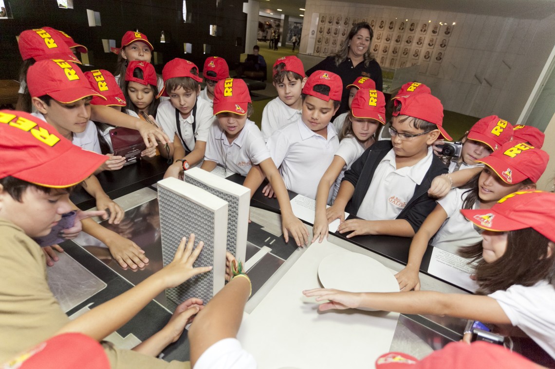 Alunos do Le Petit Galois visitam o Congresso Nacional