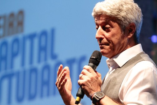 feira-capital-estudante-caco-barcellos11