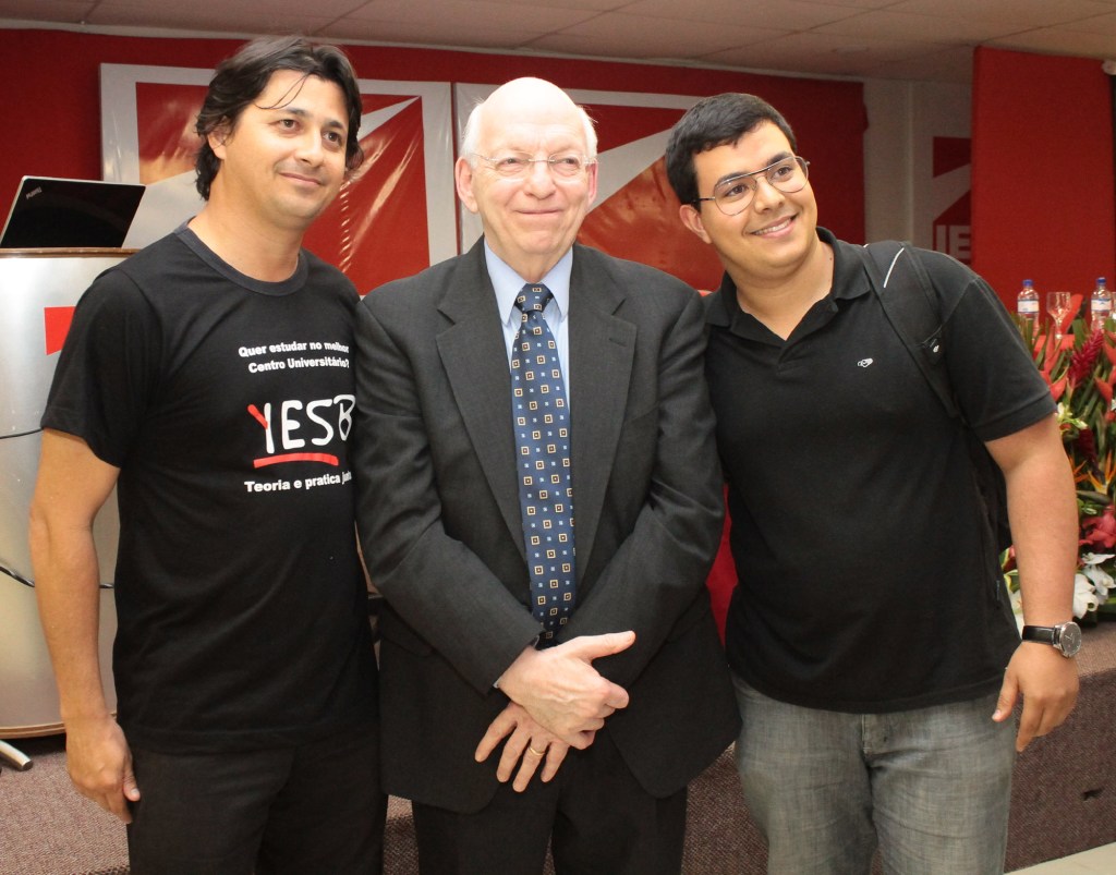 Marcio Bessa, Daniel Mendes e o professor Fox