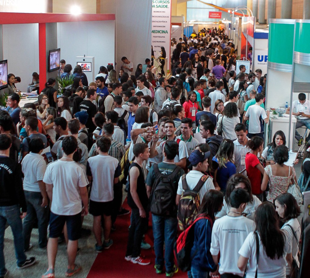 Feira Capital Estudante 2 - foto ronaldo Silva